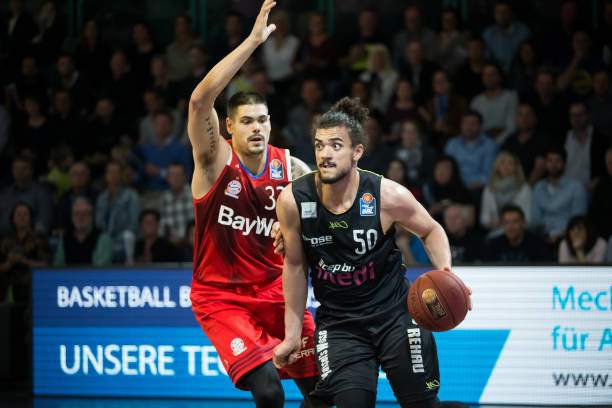 压表现与球 压表现与球