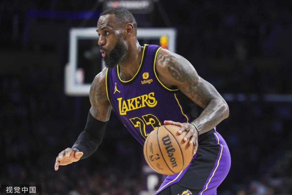 让球员与球 让球员与球