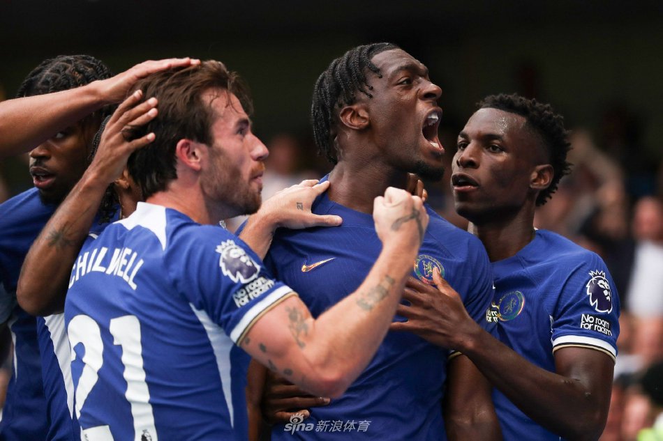 羽毛球比赛 羽毛球比赛