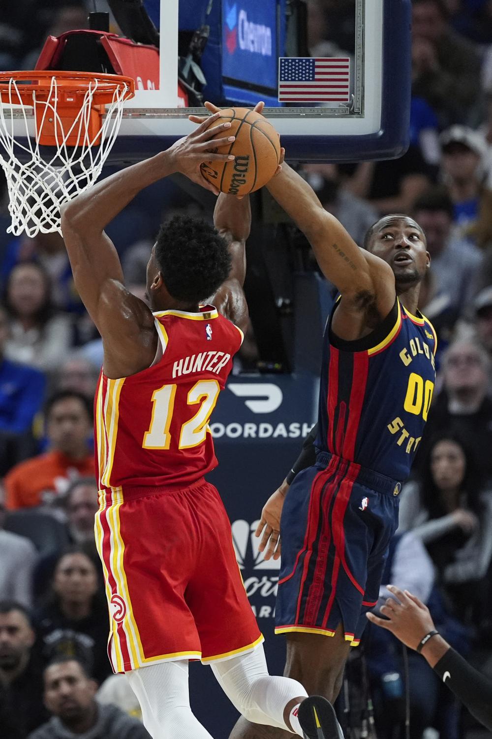 员的表现尤 员的表现尤