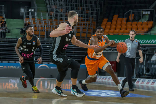 阵阿联酋U 阵阿联酋U