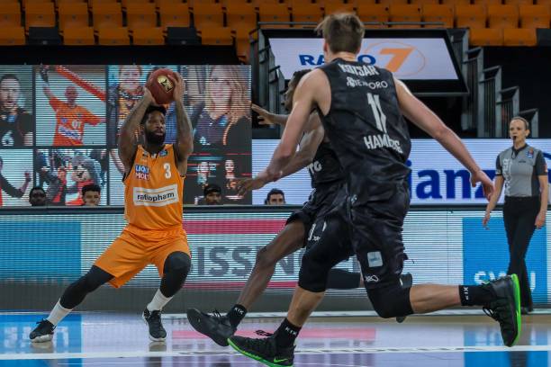 一族的主流 一族的主流